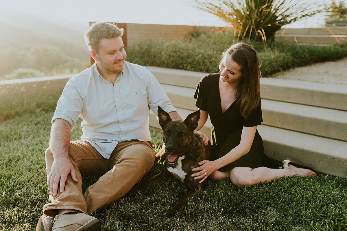 engagement-session-with-dog-1
