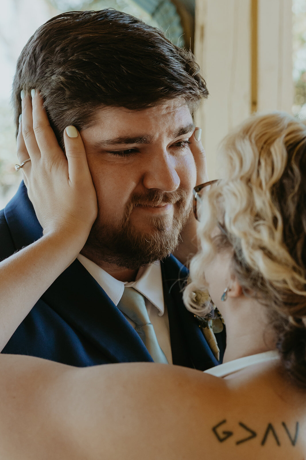 groom cries seeing his bride for the first time