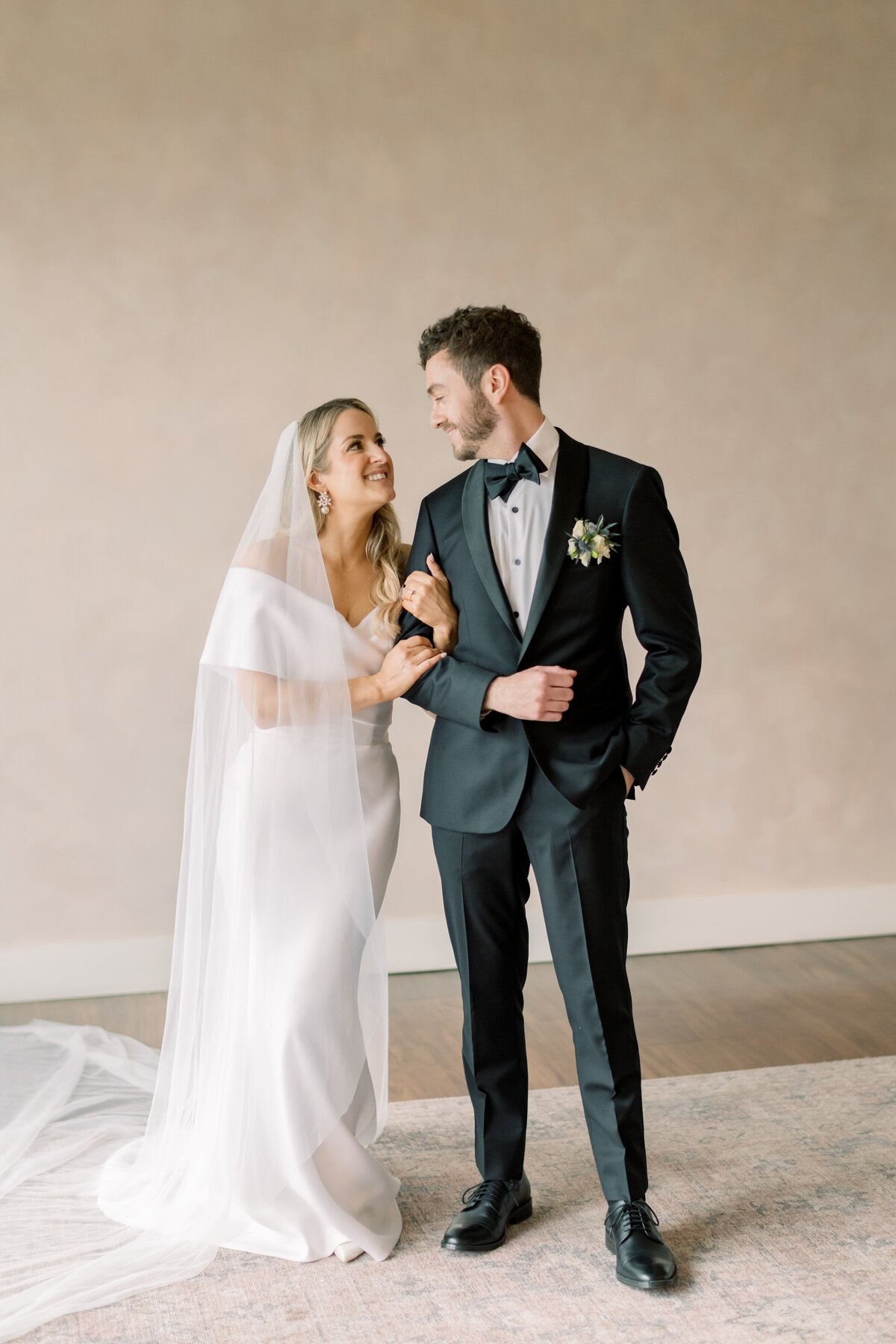 olivia_beyers_photography_wedding_engagement_lifestyle_minneapolis_st_paul_minnesota_luxury_light_airy_photographer53