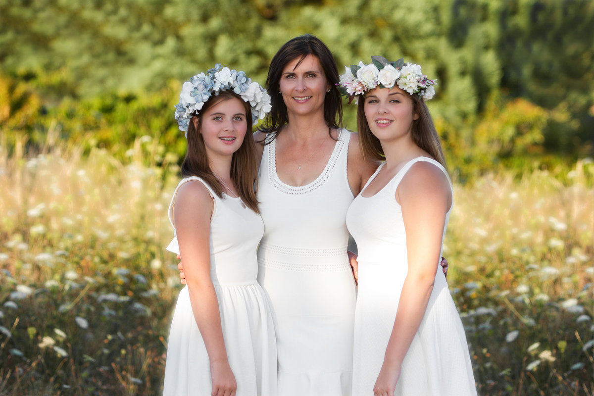 Celebrating  mothers and daughters portrait session Bellevue, WA