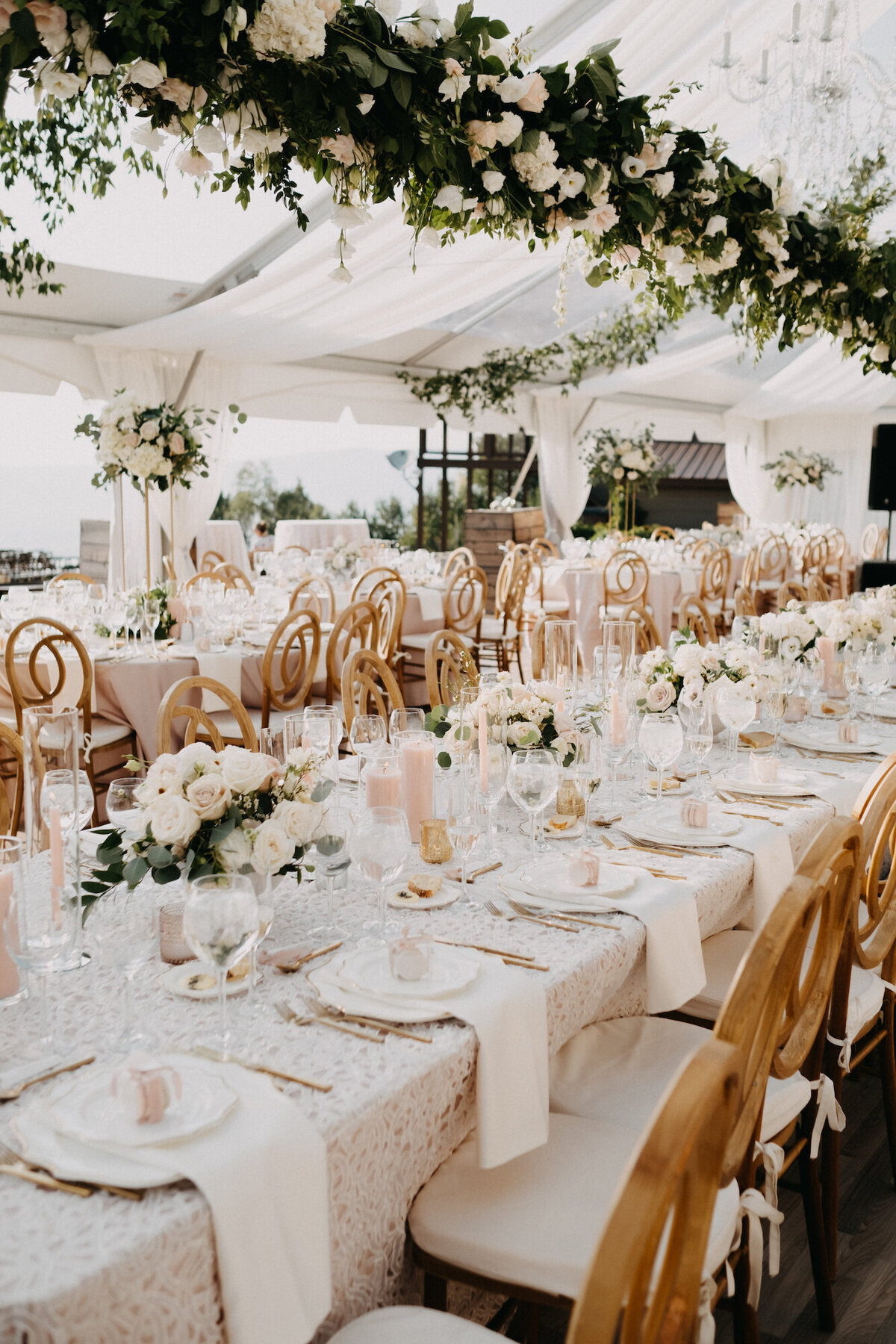 elegant-wedding-tablescape