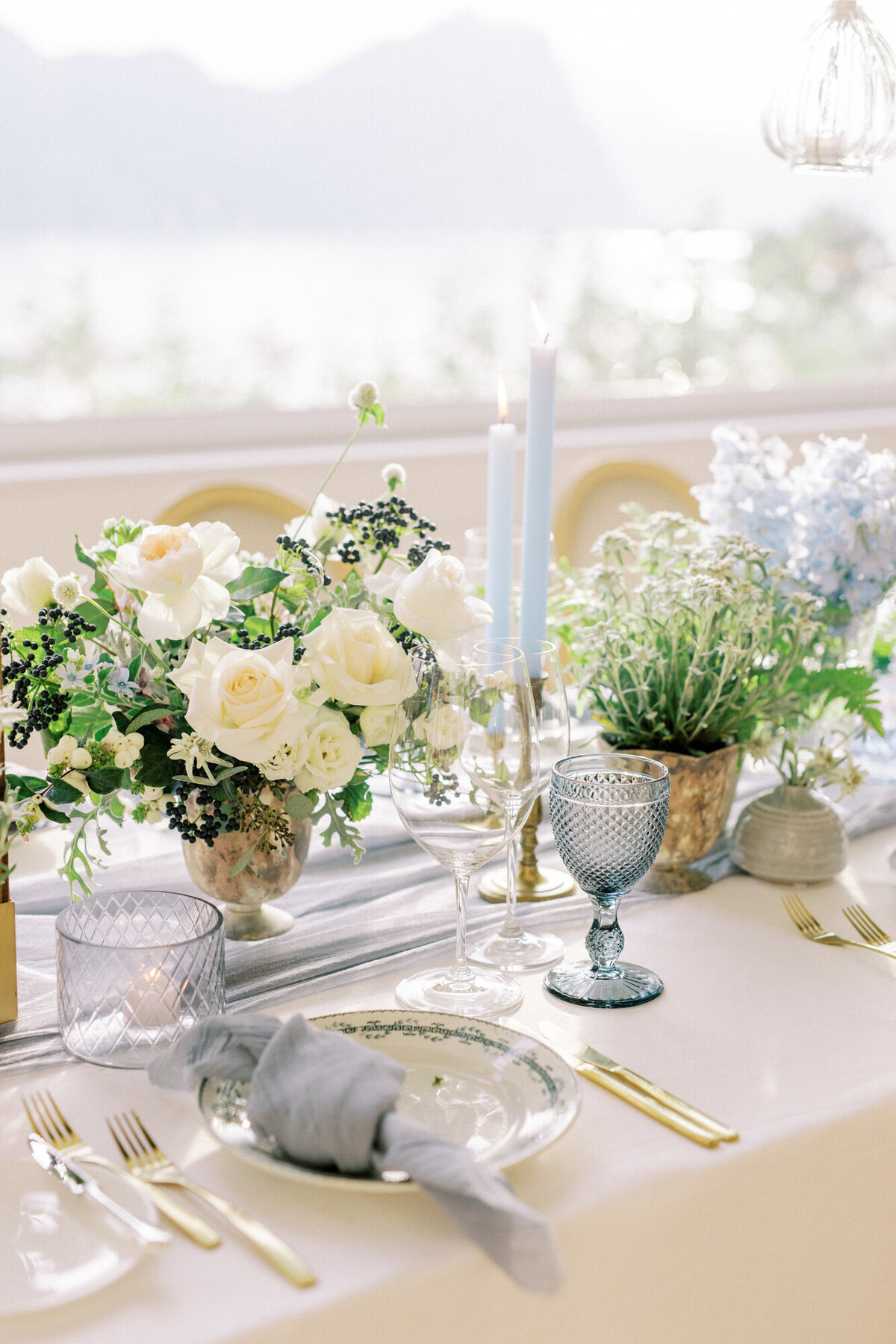 Maïlys Fortune Photography Husband Wife Wedding Weddings Photography France Switzerland Italy Timeless Dreamy Imagery Bilingual French English Destination Weddings Destination Wedding Provence French Riviera Paris Lake Como Tuscany115