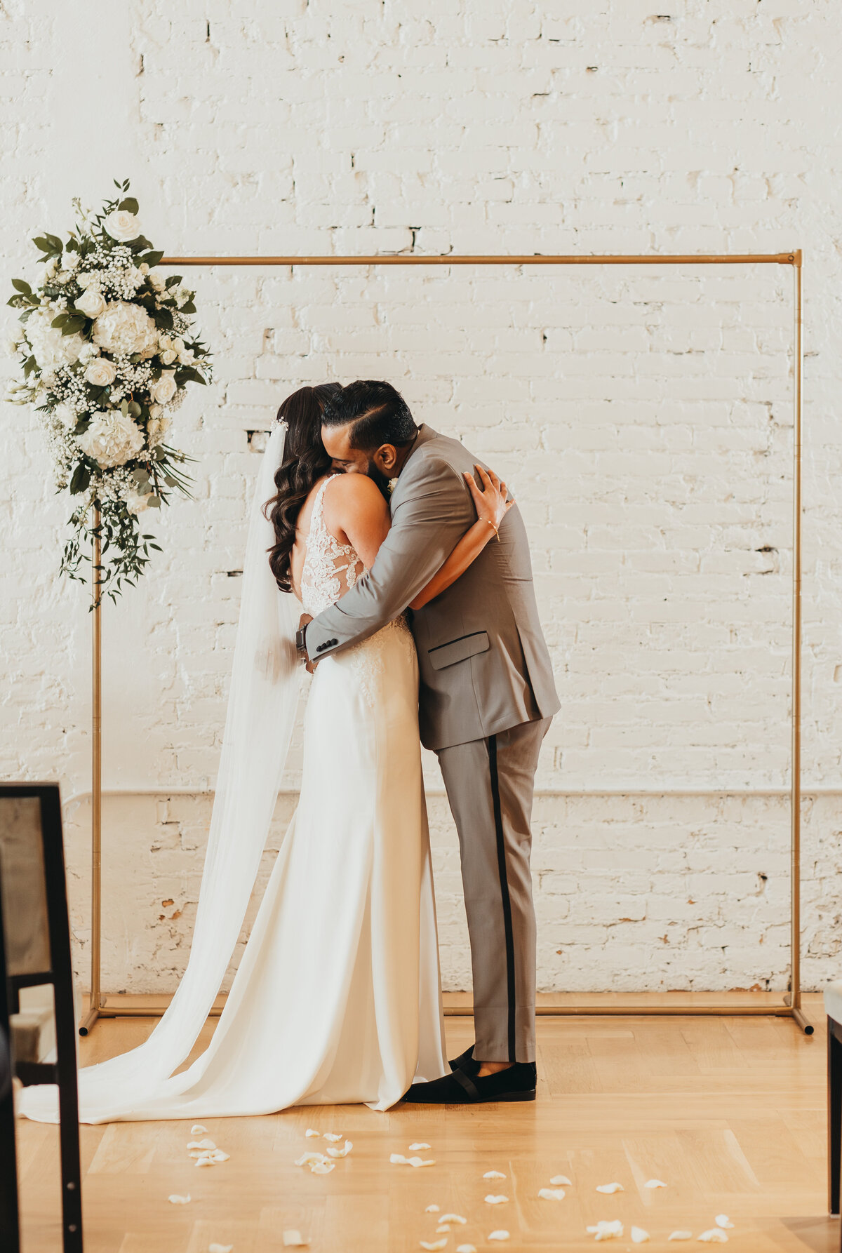 ariel-amir-photo-hotel-haya-florida-elopement-chantilly-chic-celebrations-21