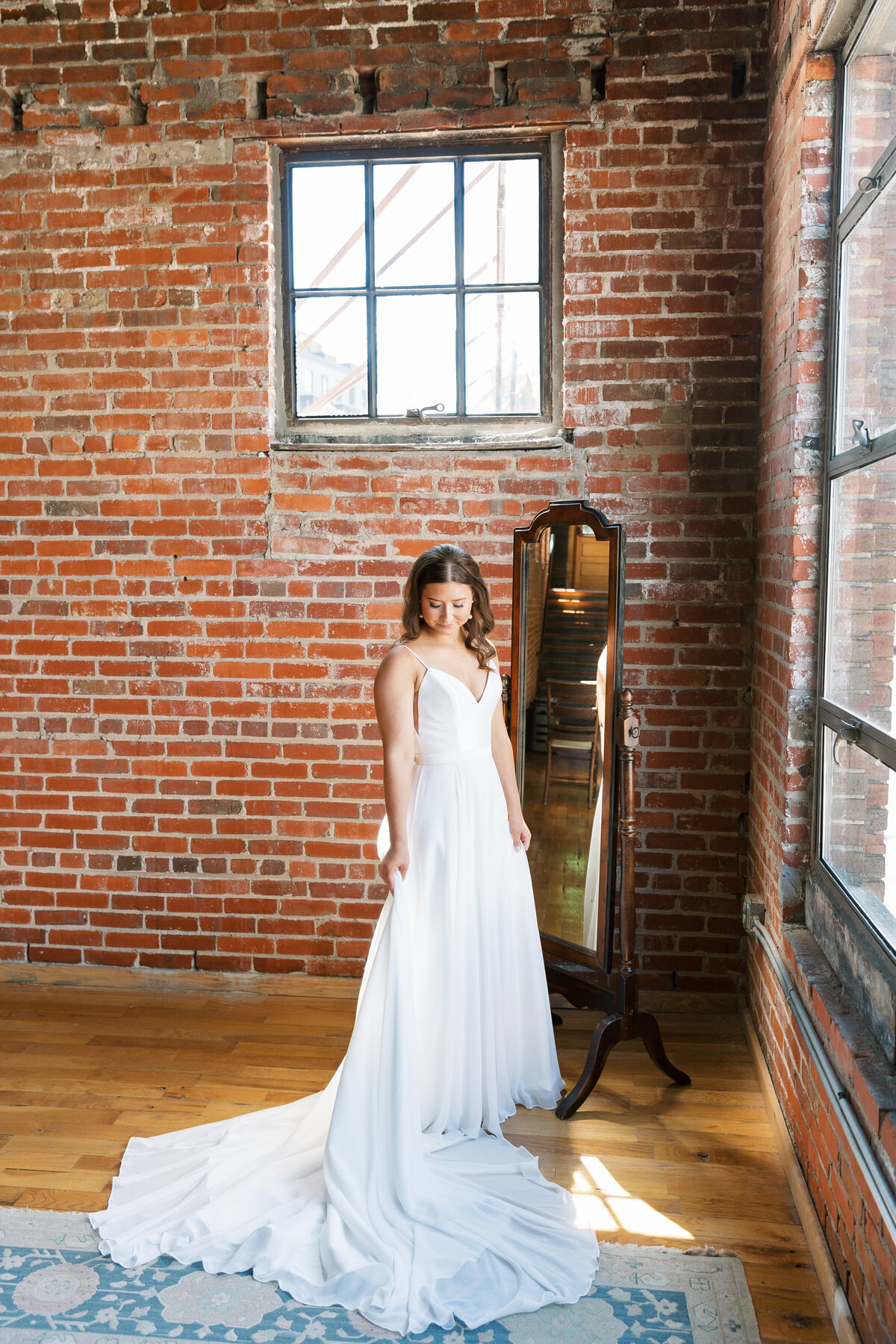 The Standard Wedding Venue Downtown Knoxville | Knoxville Wedding Photographer Mariah Rock Photography