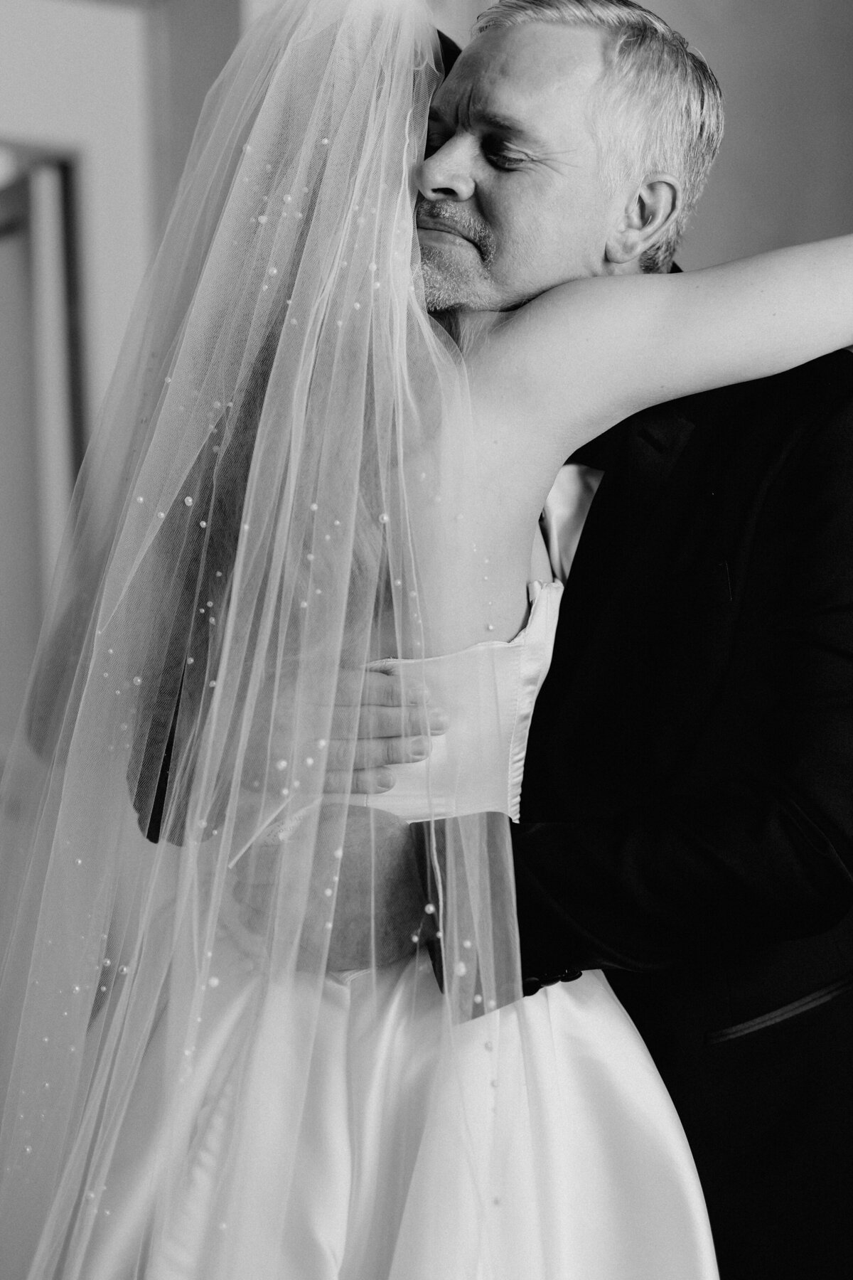 Father and Bride first look in Italy