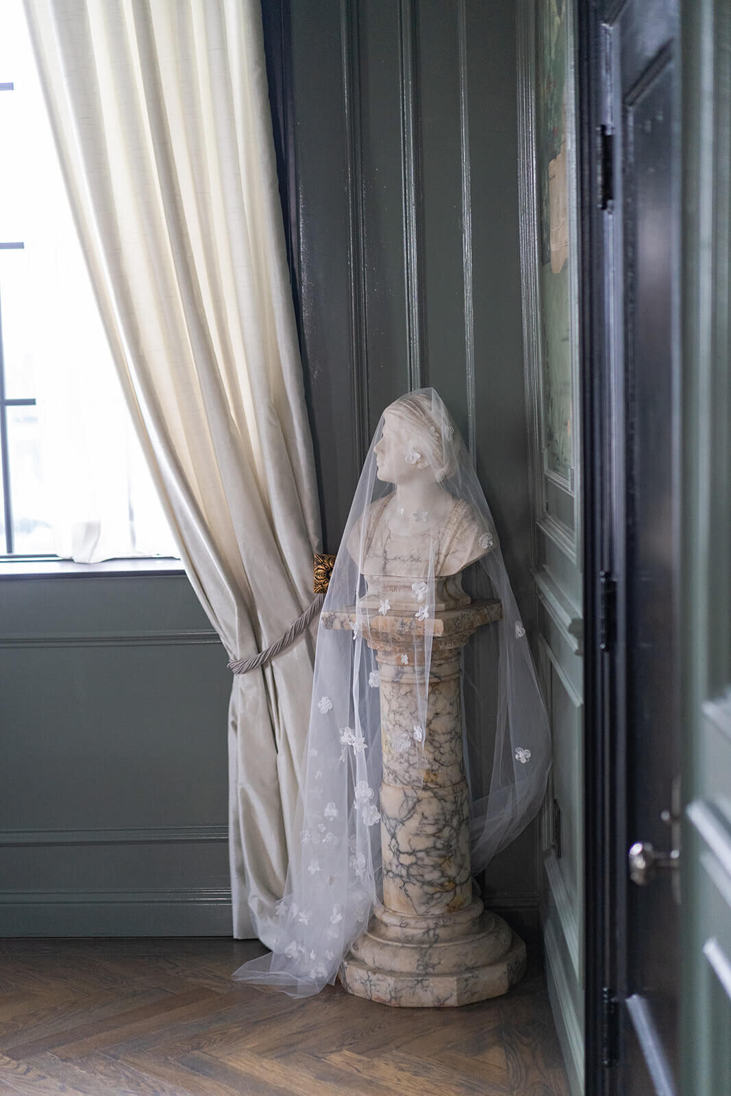 houston-editorial-wedding-photographer 37