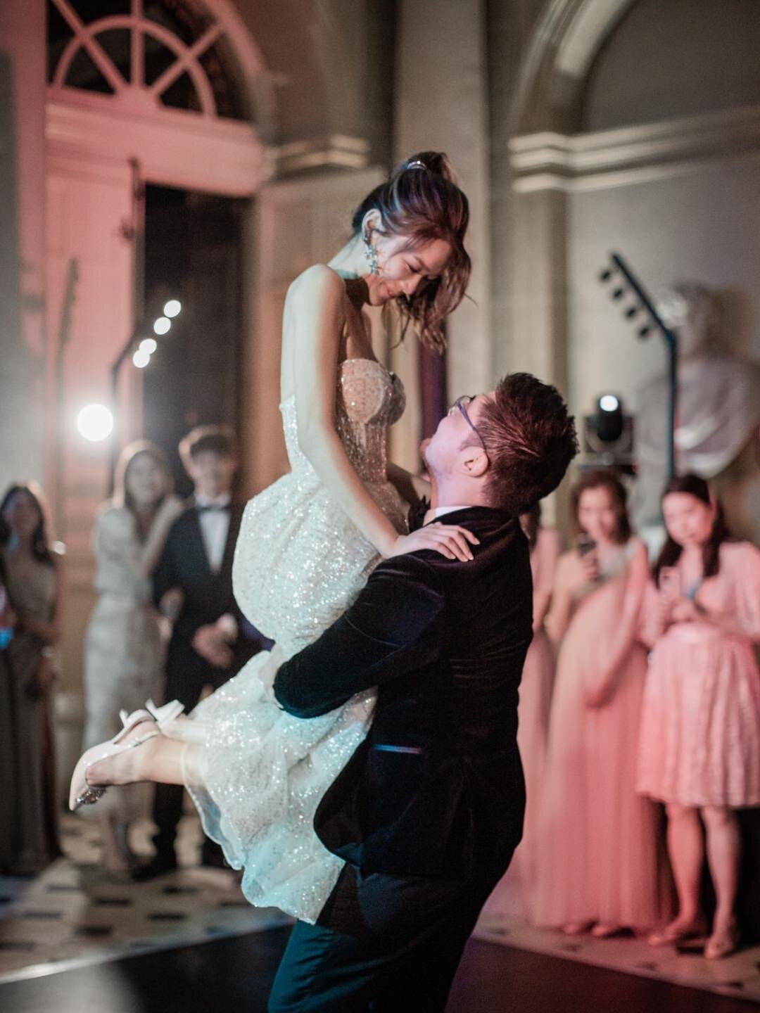 Fairytale Castle Wedding Chateau de Vaux-le-Vicomte France by @alejandrapoupelevents 39