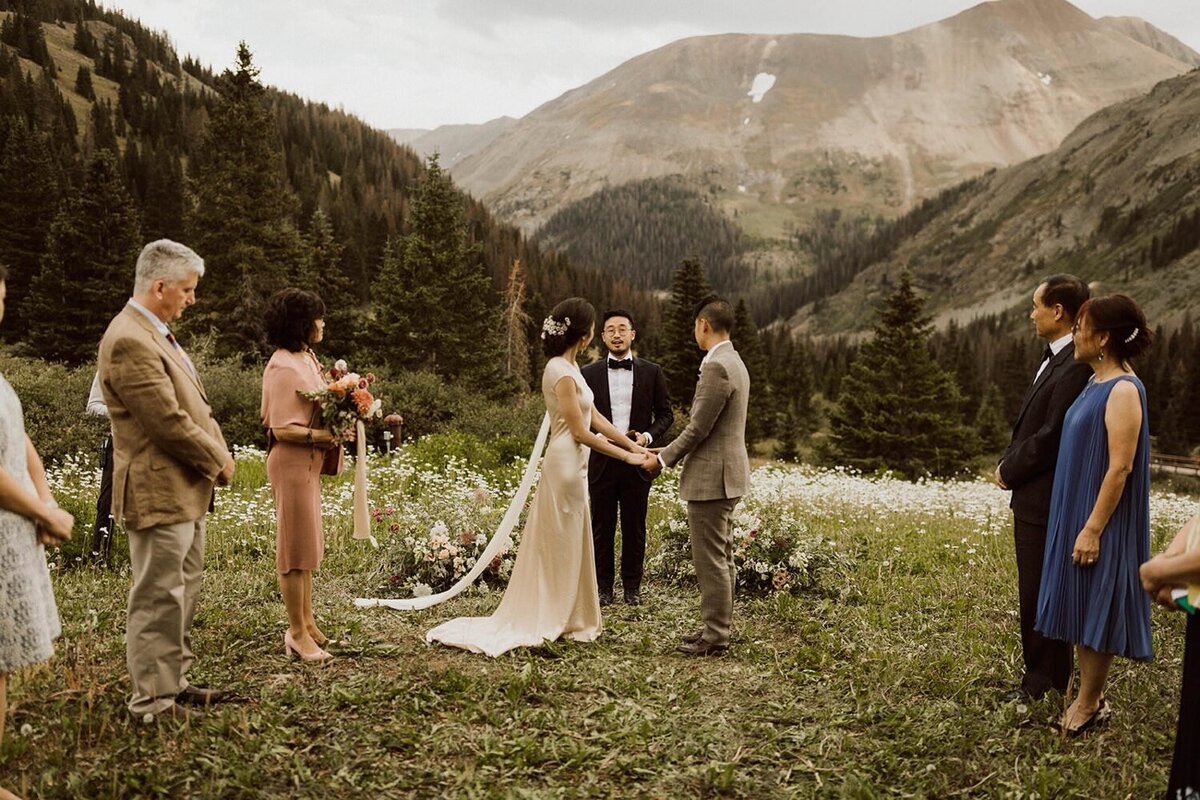 12_mountain+elopement+ceremony