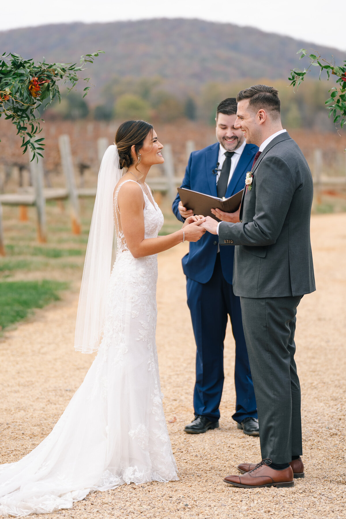 KeswickVineyardsWedding_JenniferFernPhotography_WashingtonDCWeddingPhotographer-243