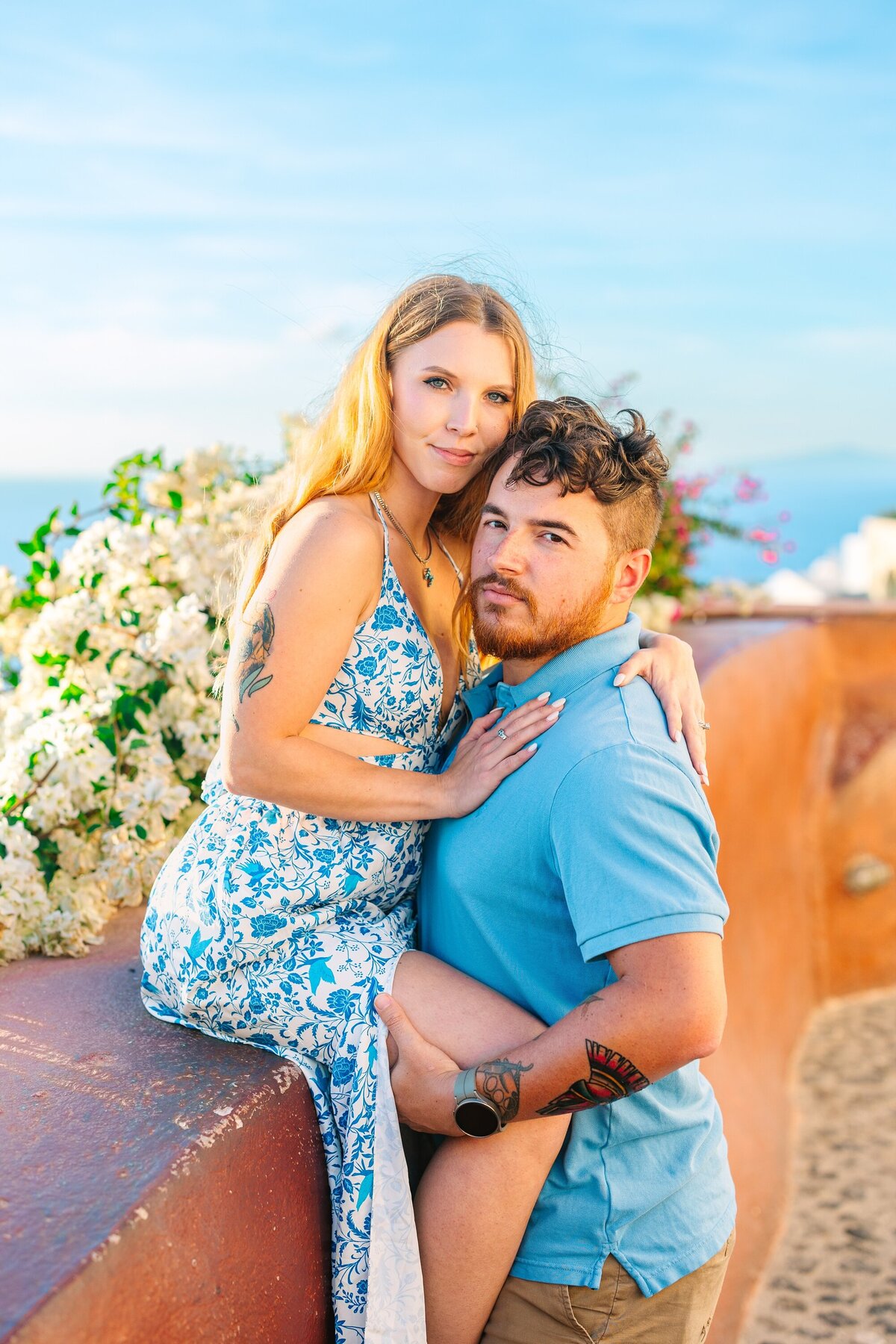 Kelly_Payeur_Photography_Santorini_Greece_Colorful_Engagement_Destination_Photographer_0009