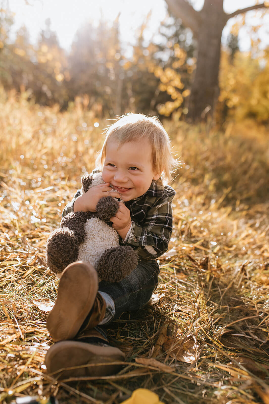 Cute-child-holding-stuff-animal