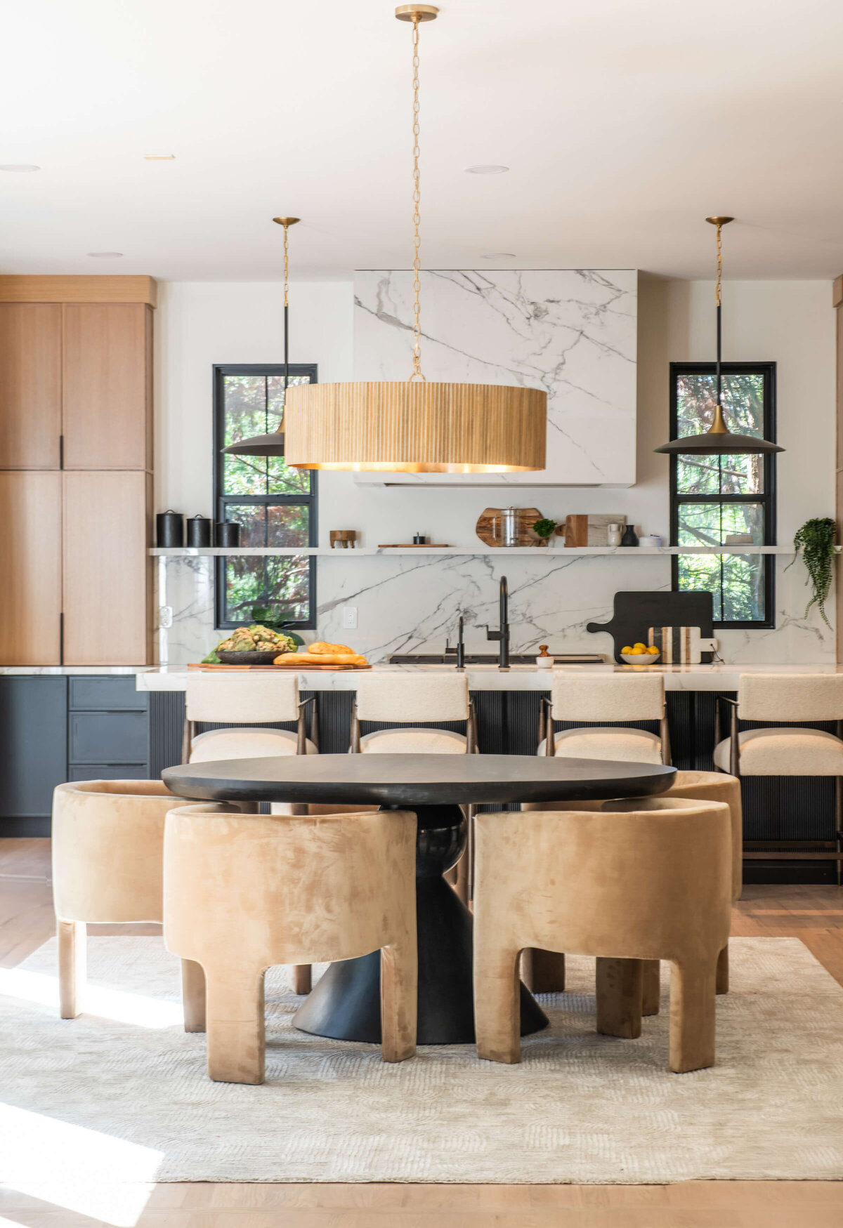 egypt-sherrod-indigo-road-design-tuxedo-luxe-kitchen