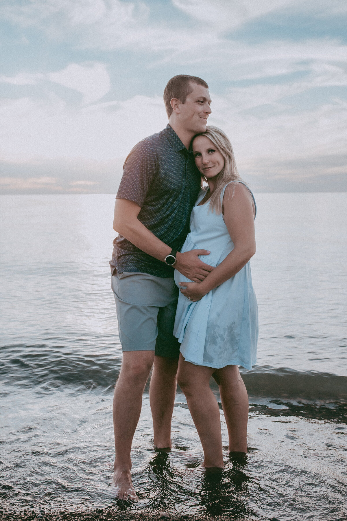 maternity photos at headlands beach