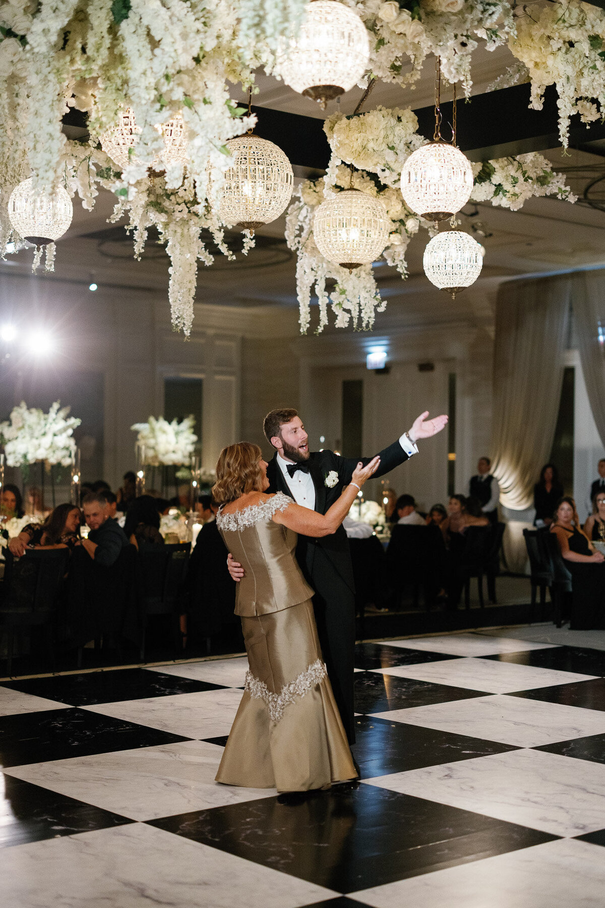 Four Seasons Chicago Wedding Photos-77