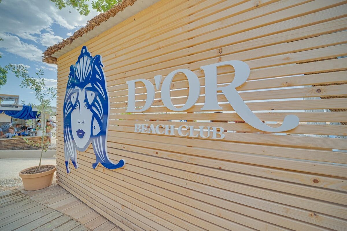 zambelli_brand_design_logo_rebranding_exterior