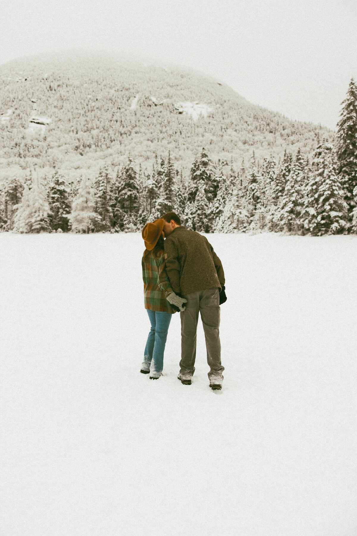 Molly-Sam-Franconia-Notch-NH-engagement-65