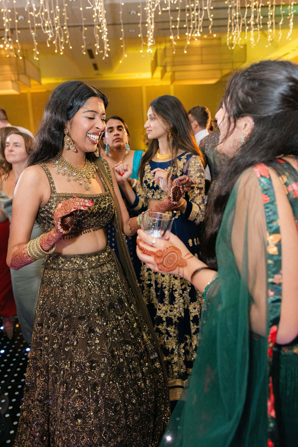 detroit-rehearsal-dinner-elegant-details