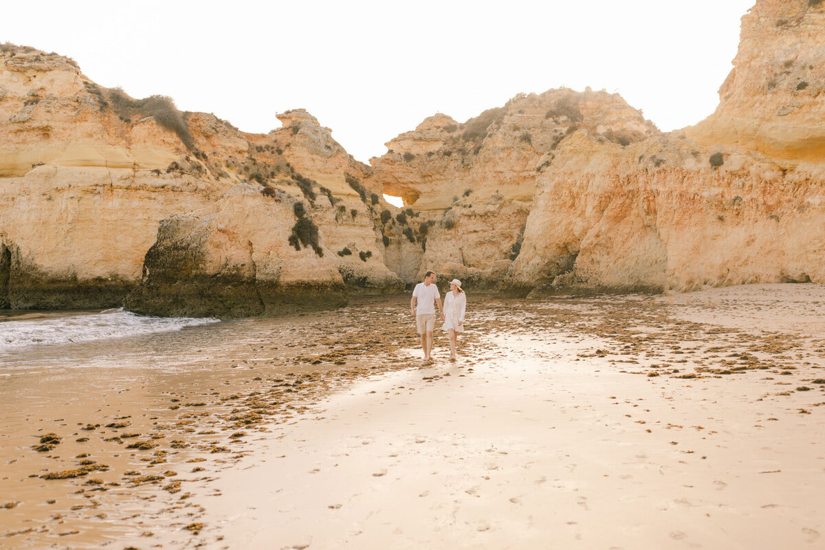 Destination Photographer - Couple session in Europe