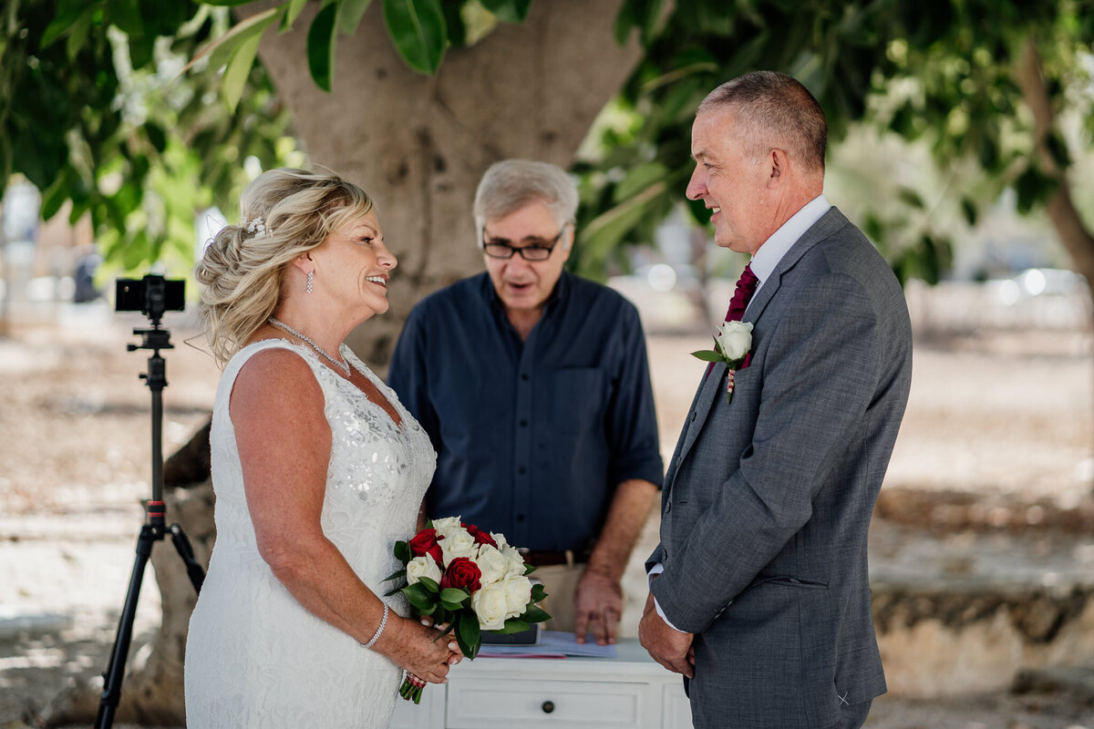 20-09-28 - Carol & Brian FB-14