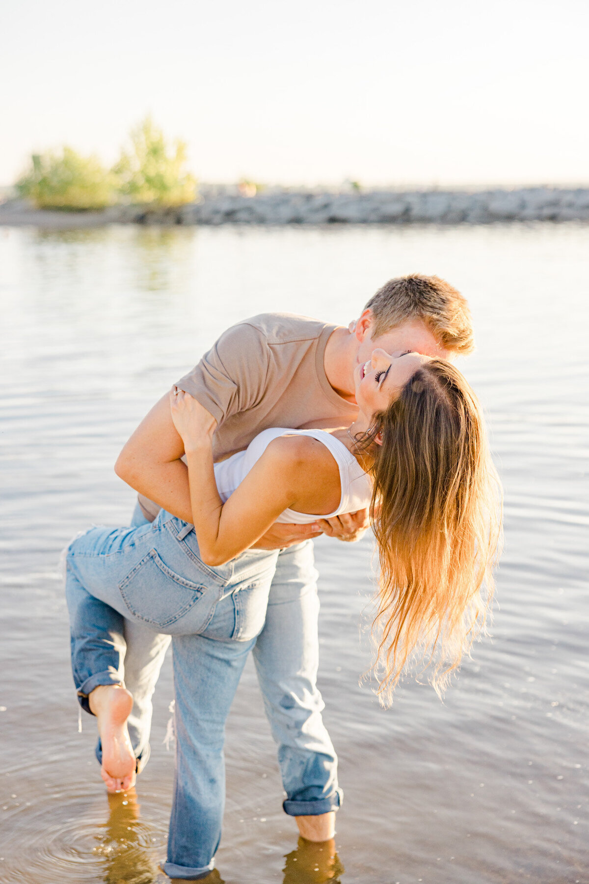 hannah-braden-engagement-session-ottawa-grey-loft-studio-2023-110