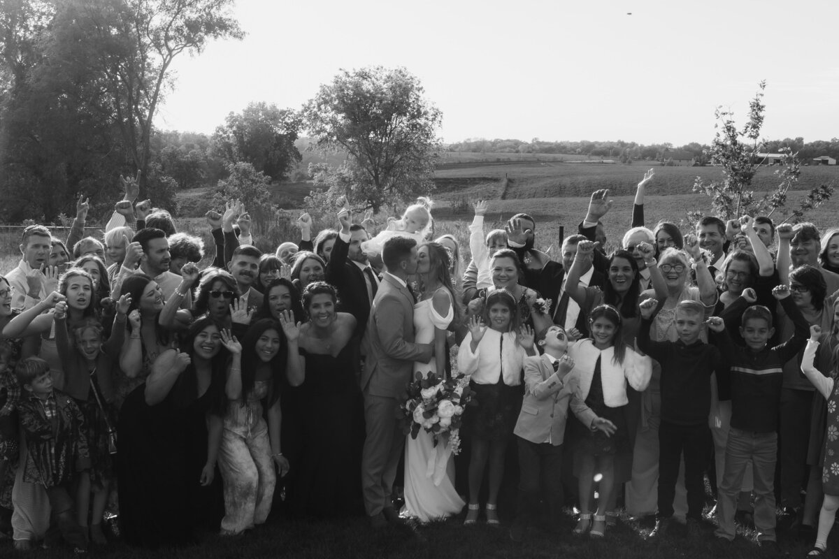 simple-wedding-shellsburg-20
