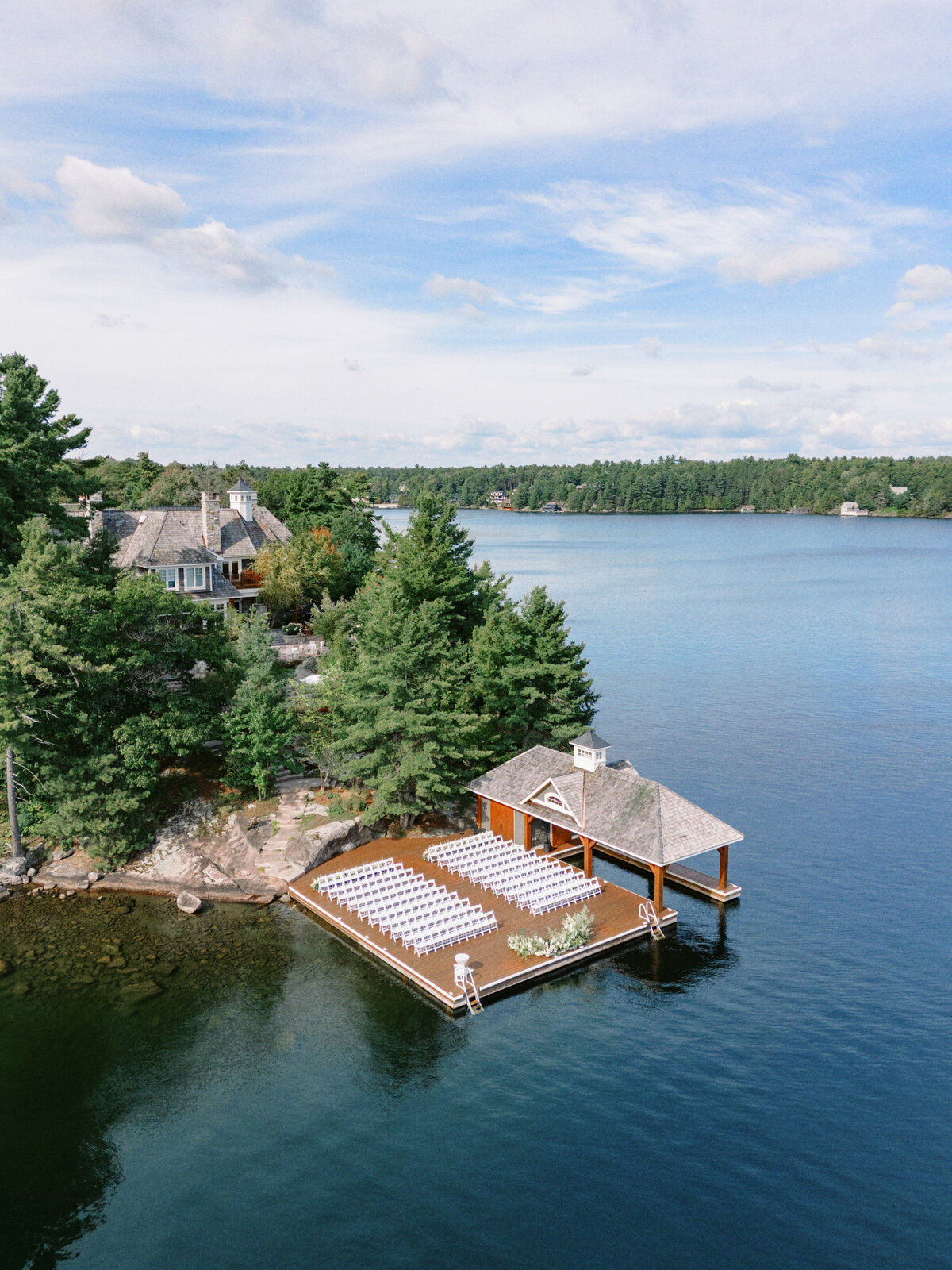 AshleyPigottEvents-Wedding-Emily&Conrad-Muskoka-LakeJoseph-026