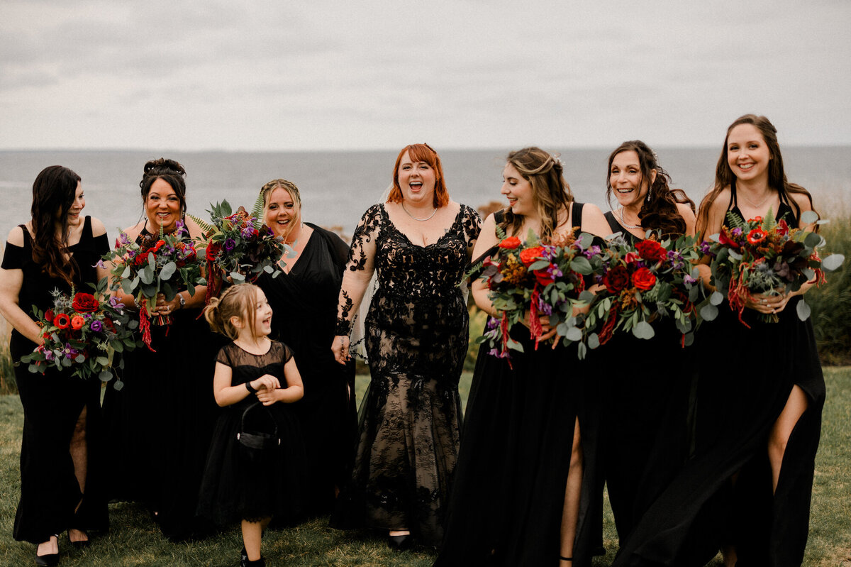 black-bridesmaid-dresses-at-cliff-house-maine