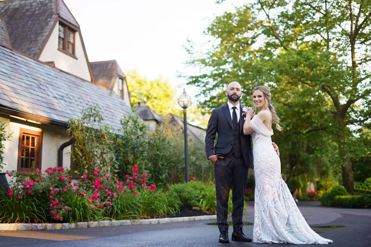 emma-cleary-new-york-nyc-wedding-photographer-videographer-wedding-venue-hotel-du-village-4