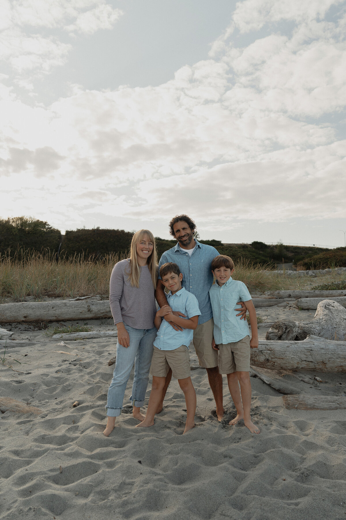 Family session at Airforce beach in Comox by Latitude 49 photography