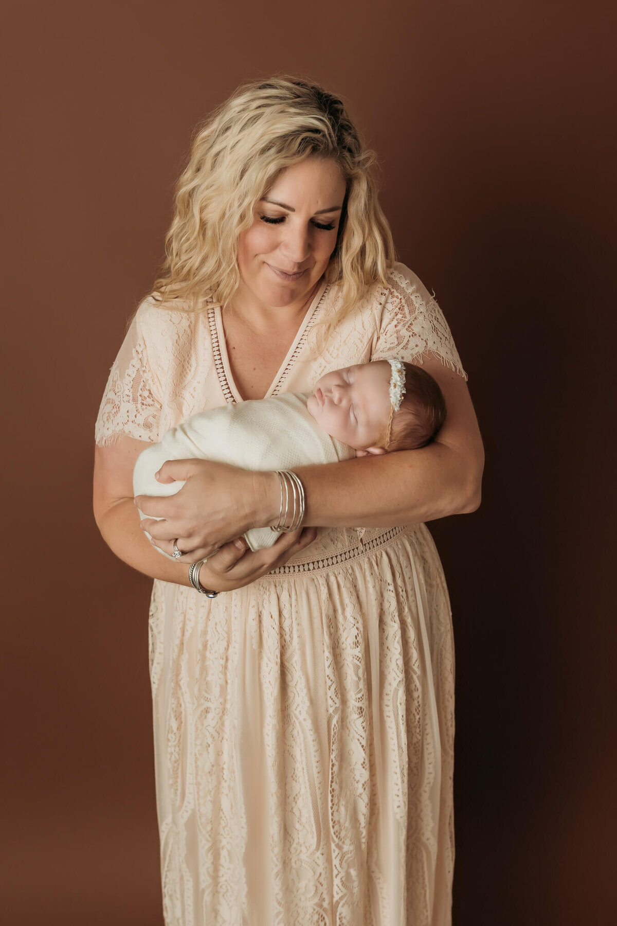 york-newborn-studio-baby-girl-27