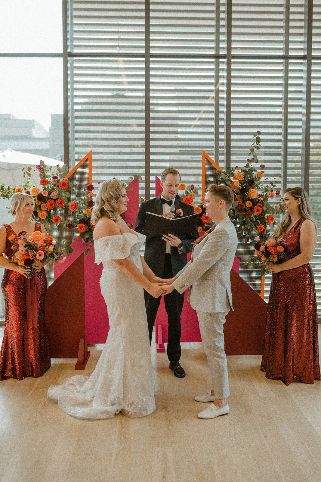 downtown-toronto-lgbt-couple-lgbt-wedding-gardiner-museum-144