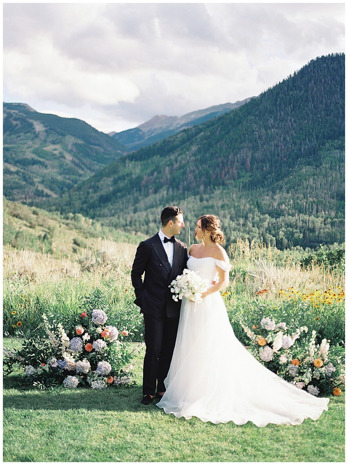 Crystal Leffel Photography Wedding Photographer Denver Colorado Timeless Light Airy The Aspen Wedding Film Photographer_0109