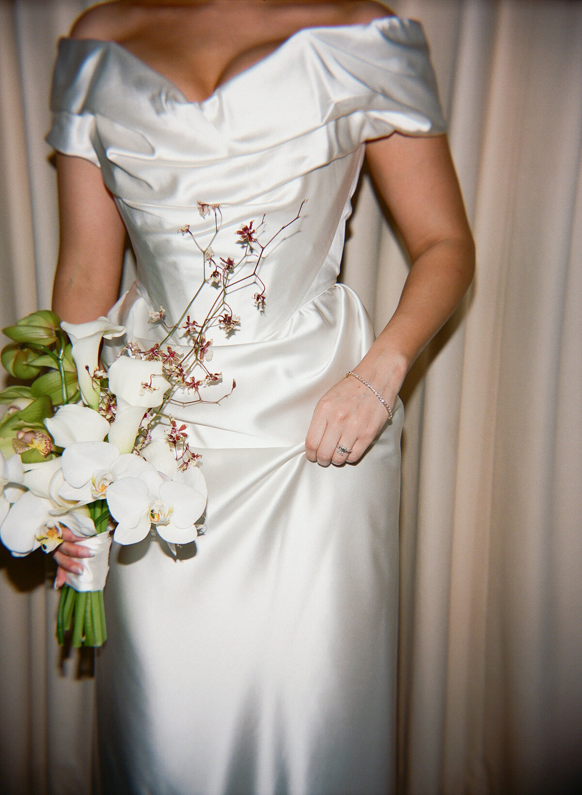 gaby_grant_theloeweestate_wedding_film-88