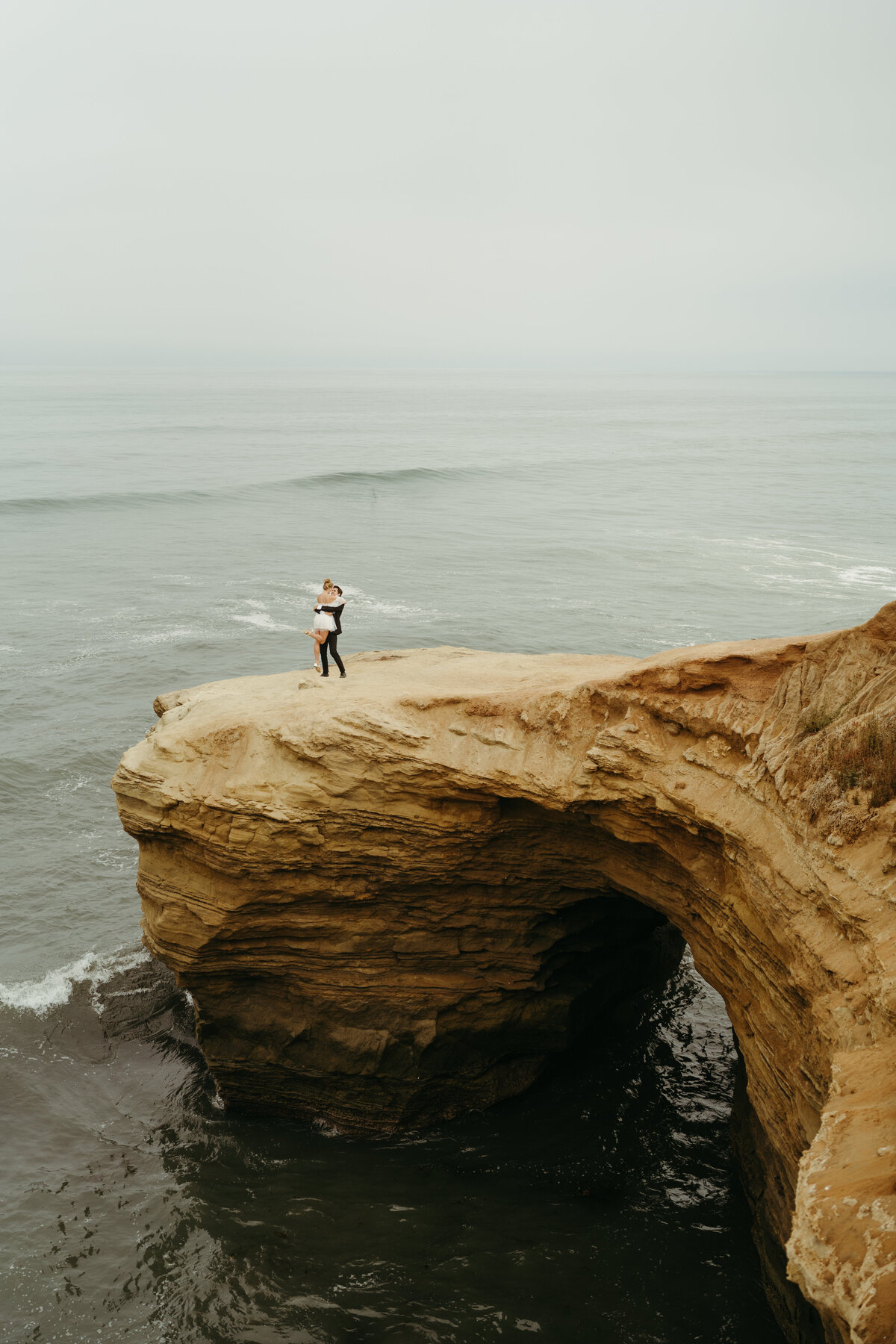 California-Sunset-Cliffs-Elopement-LM-01048