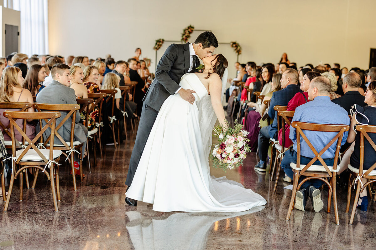urban-daisy-wedding-4