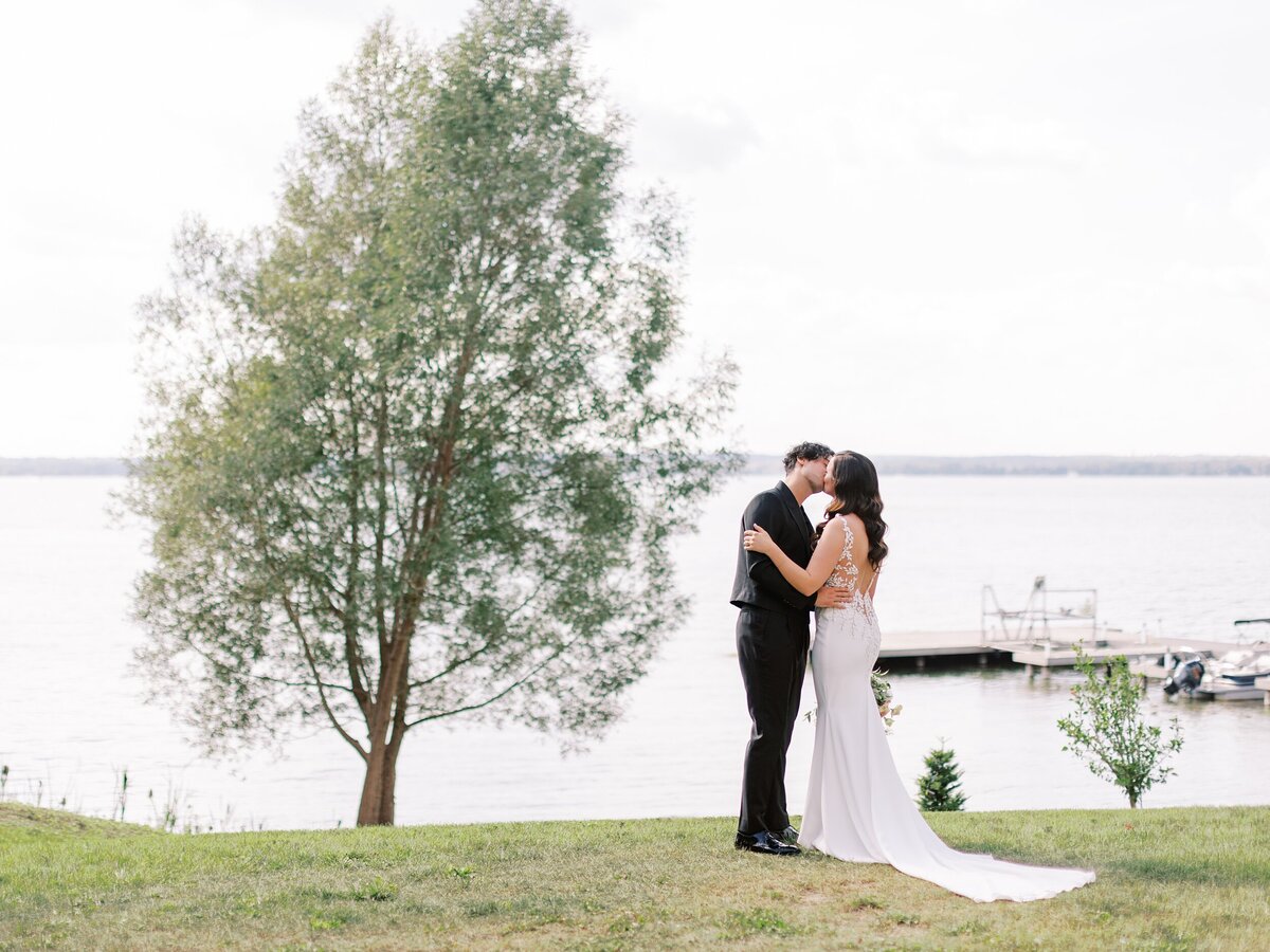 caileigh-langford-keswick-wedding-tented_0035