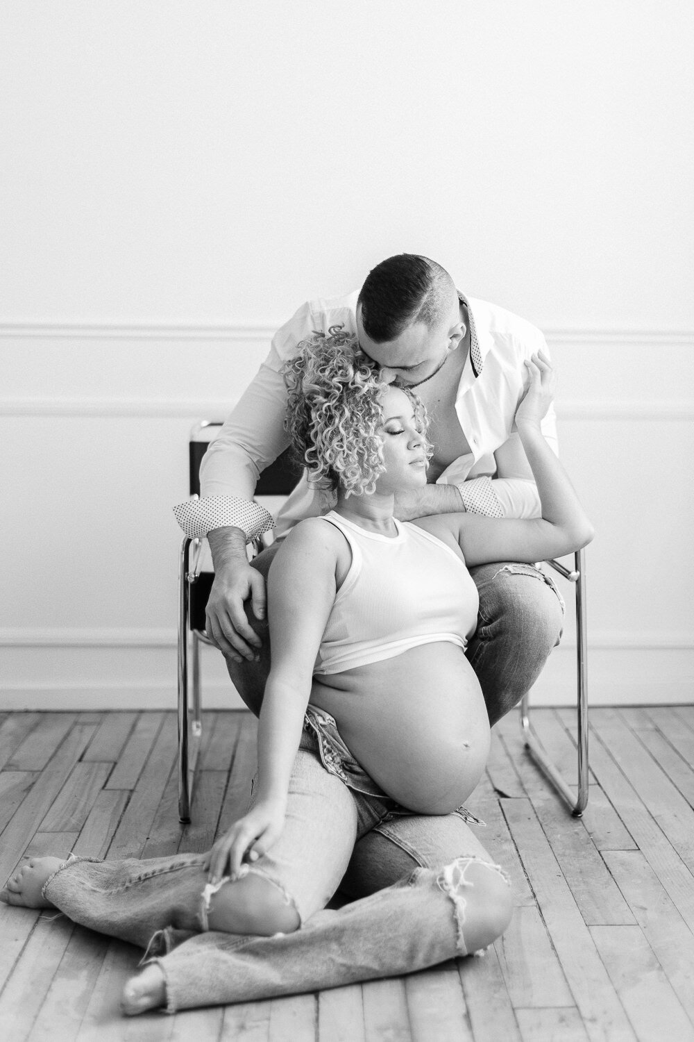 stylish-edgy-maternity-loft-session-montreal-junophoto-014