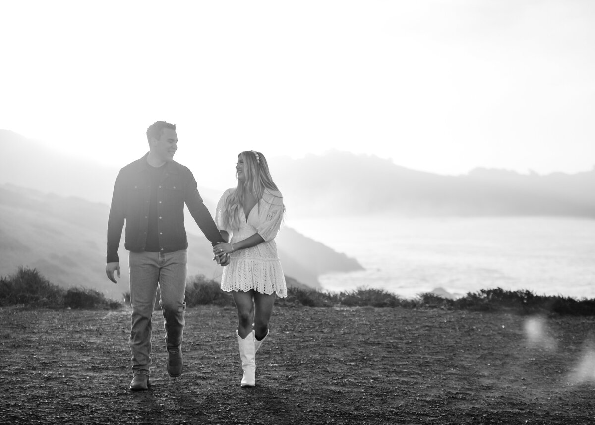 10292022_Julia+JadenEngagements_RodeoBeachCA_AnjaJensenPhotography-89