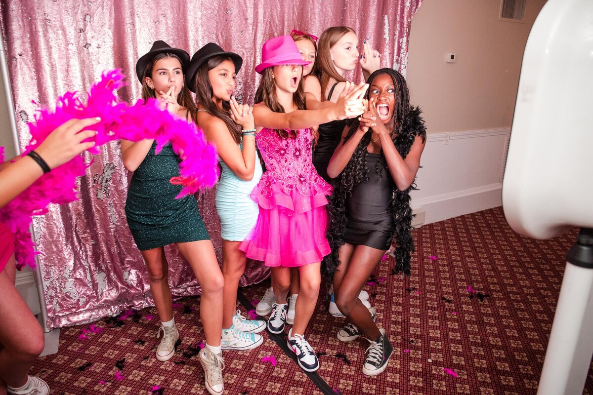 Ella Shir Tikva Wayland MA Bat Mitzvah39-min