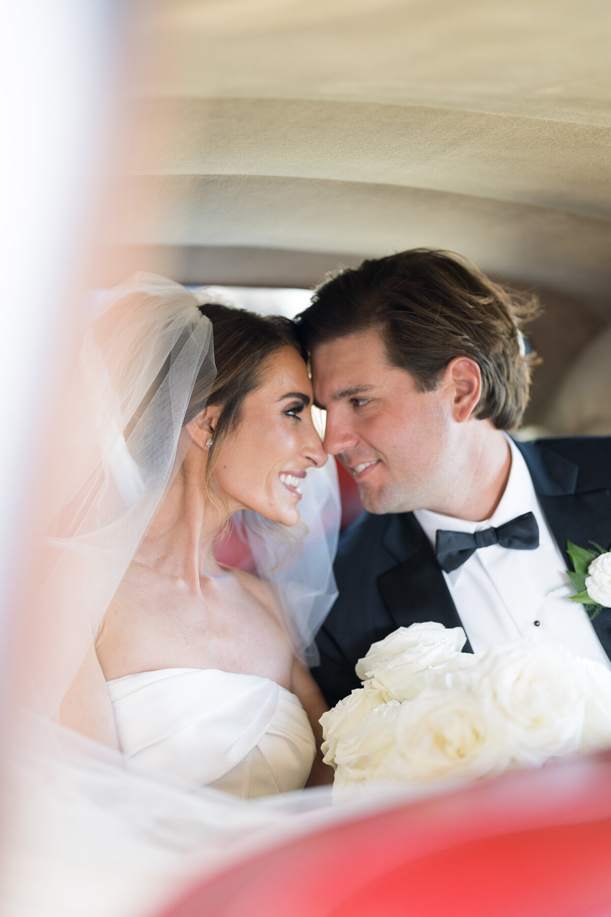 vintage-car-wedding-exit-at-woodway-country-club-ct