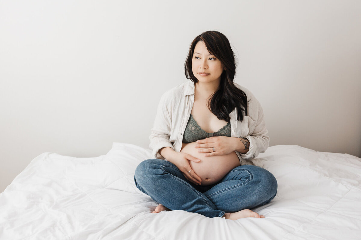 Toronto Maternity Photography at home