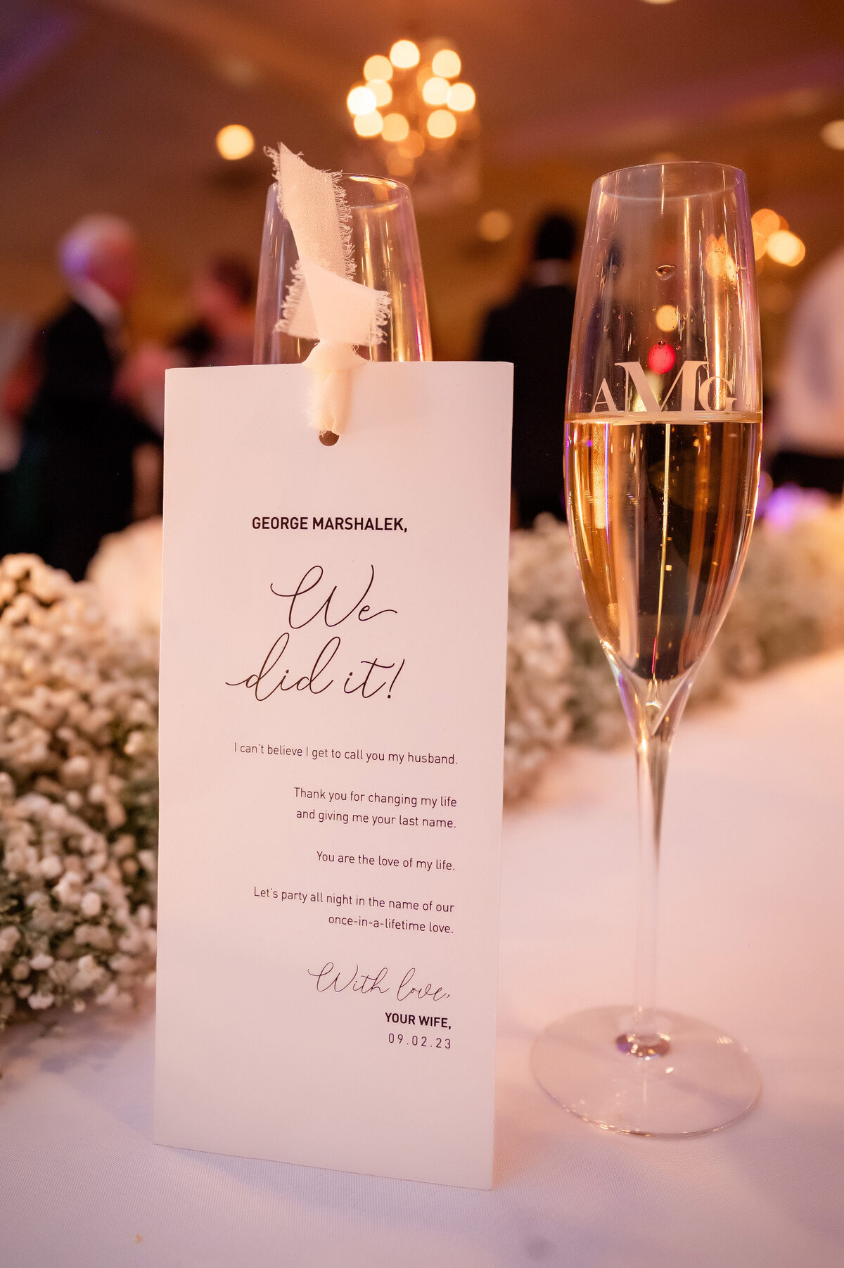 wedding champagne at oakmont country club wedding 