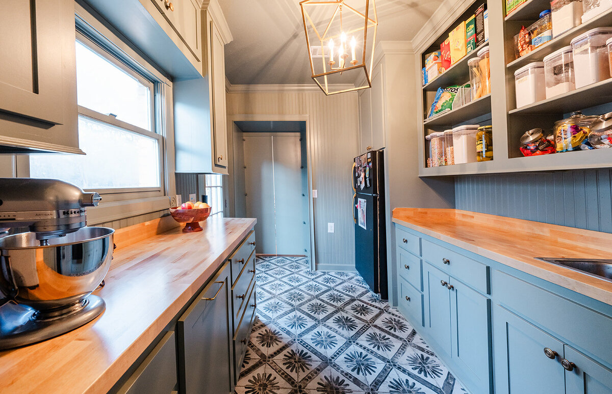 bethany foote_square foote_mississippi_renovations_real estate_pantry remodel