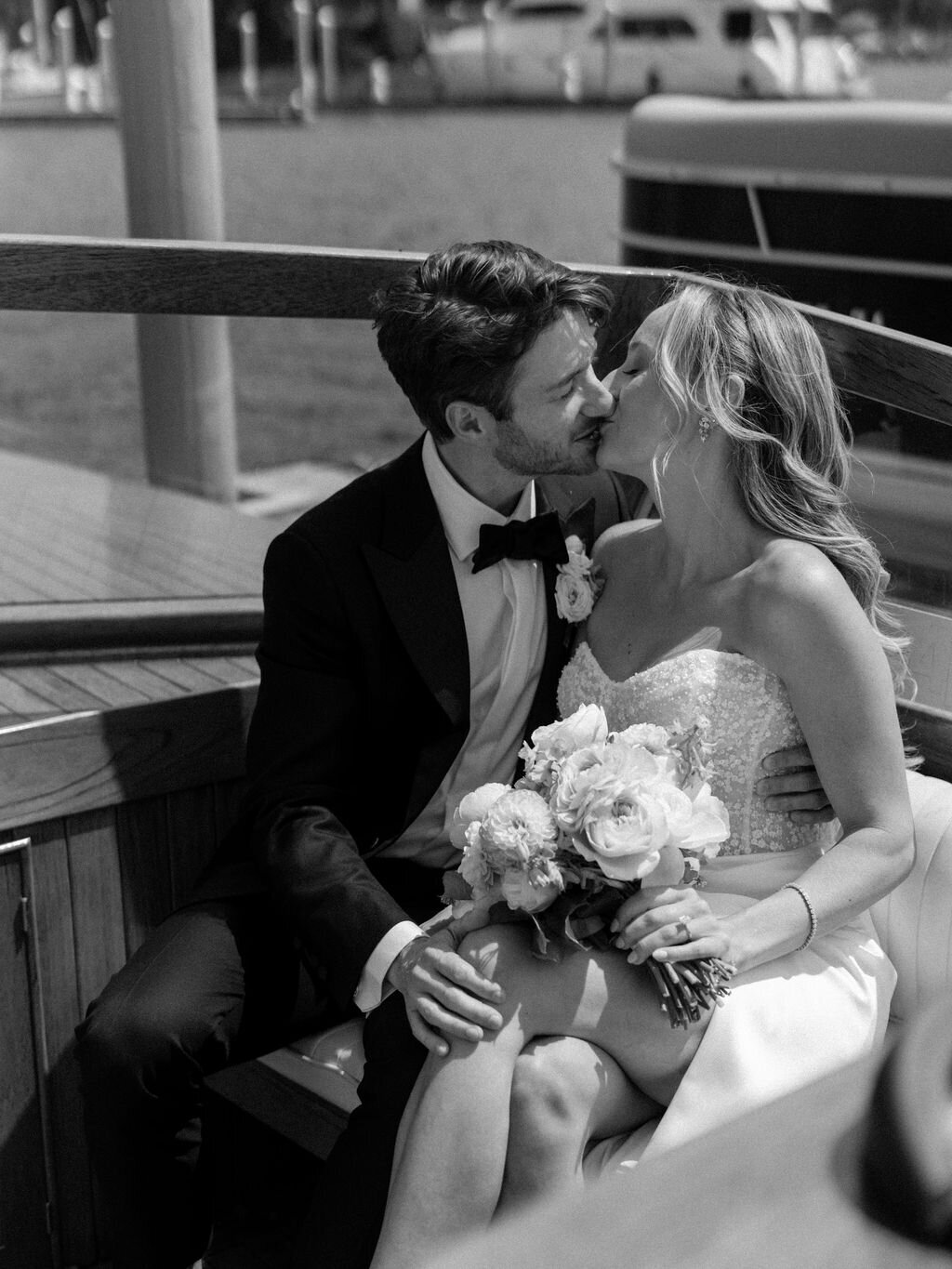 NikkiSanterre_EastCoastLuxuryWeddingPhotographer_TidesInnWedding_Katie&Greg-190