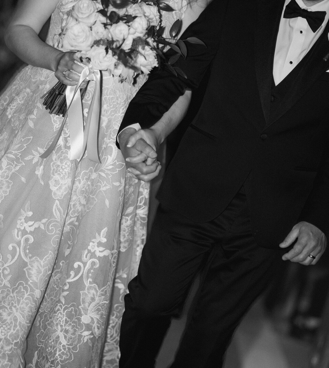 AllieVinnyOmniParkerHouseBostonEditorialWeddingPhotographerTruetoColor22025-74 Large