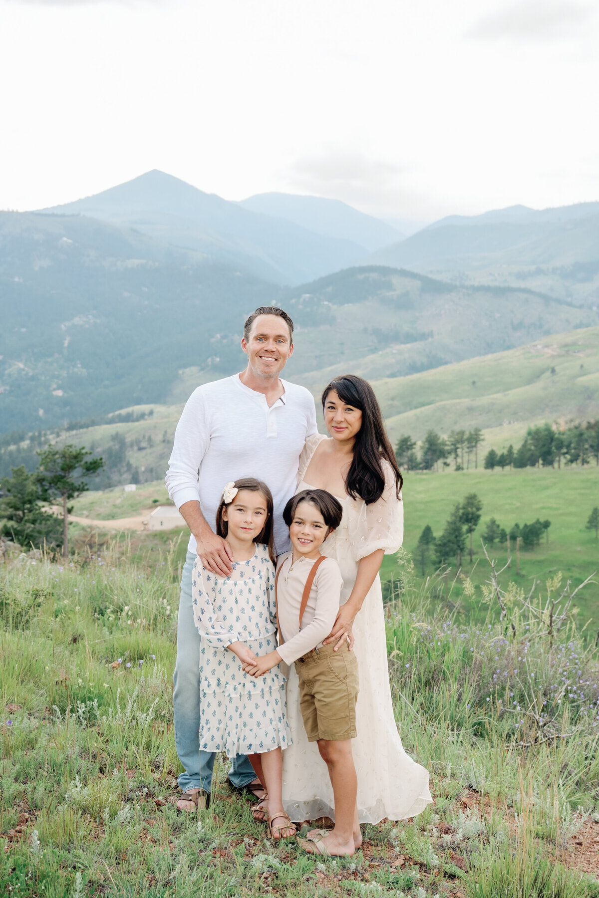 Boulder-Colorado-Family-Photographer-Olive-and-Aster-The-Santalas-2023-06