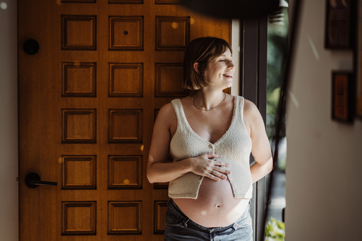 in-home-lifestyle-maternity-portland-oregon-natalie-broders-09