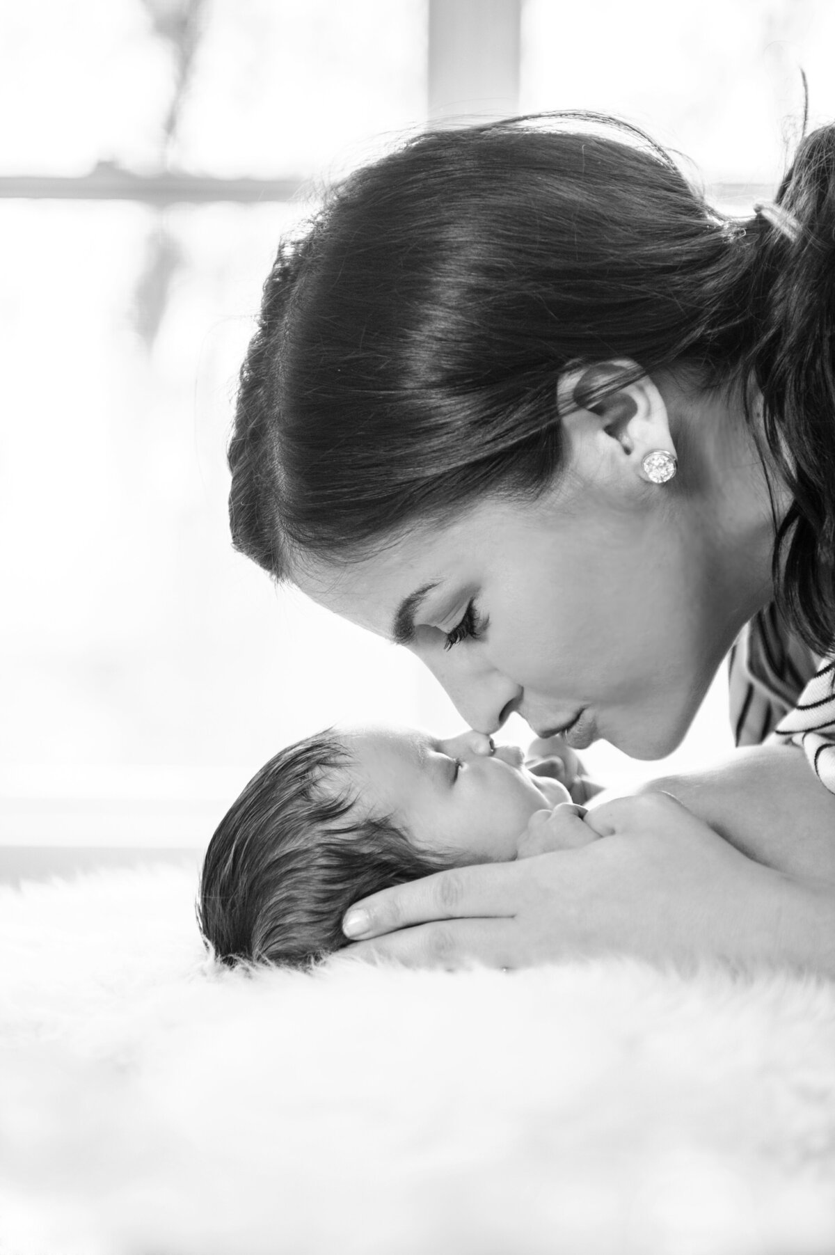 mother_kissing_infant