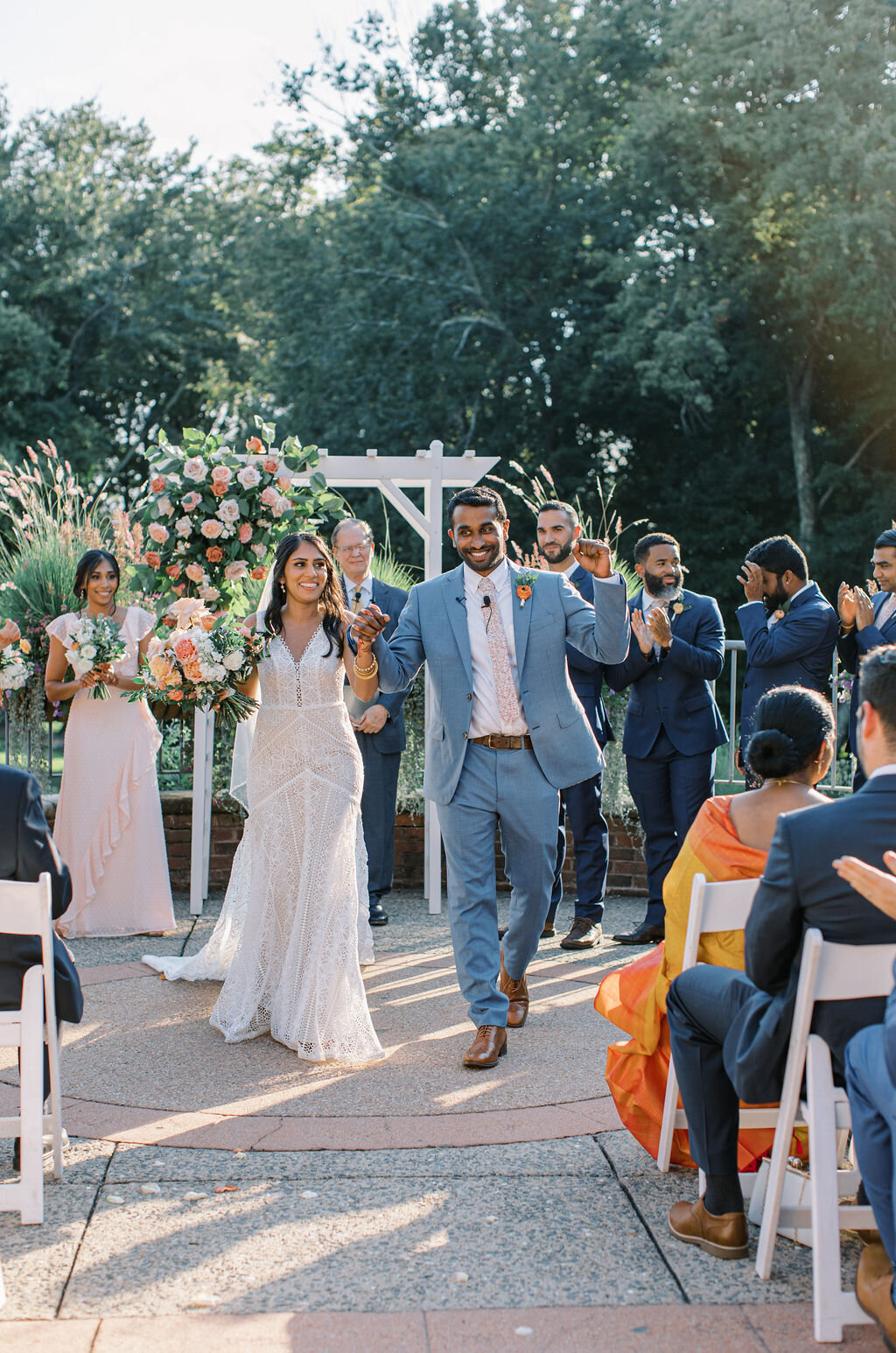 Meadowlark Botanical Garden Wedding Photos | Adela Antal Photography