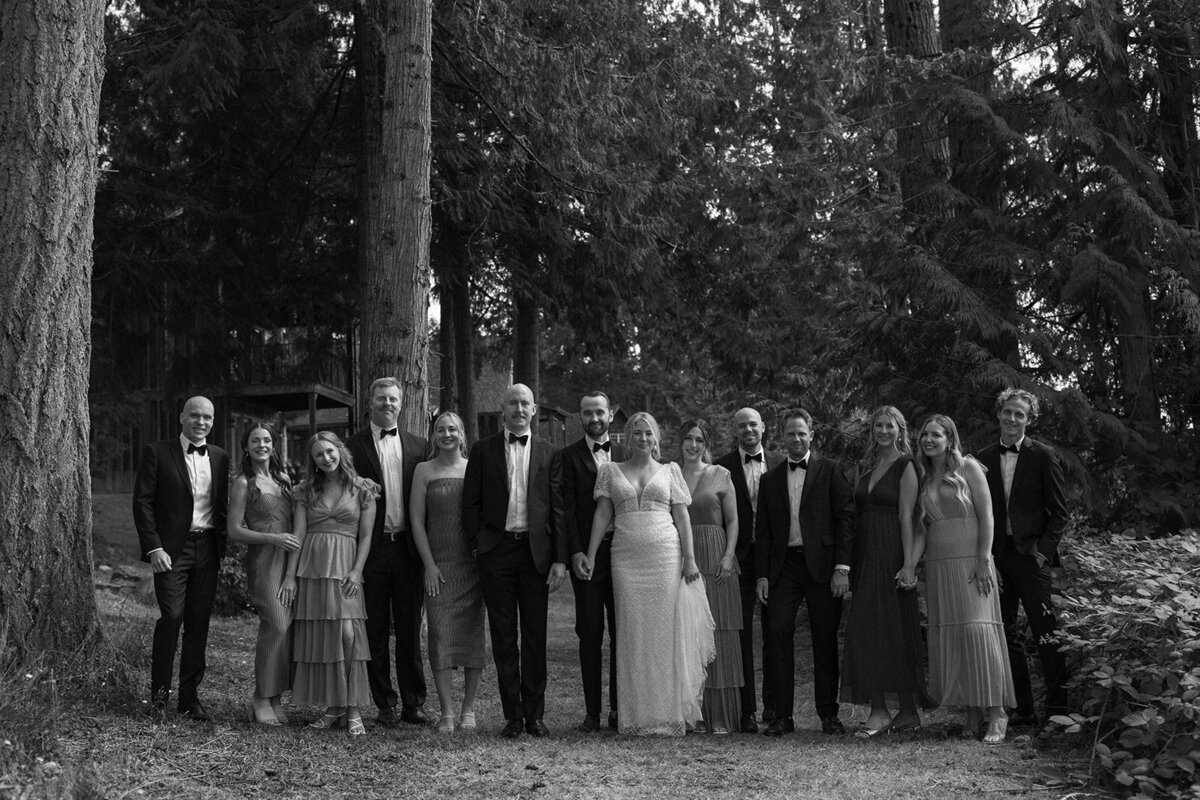 editorial-wedding-party-bullock-lake-farm-salt-spring-thegodards
